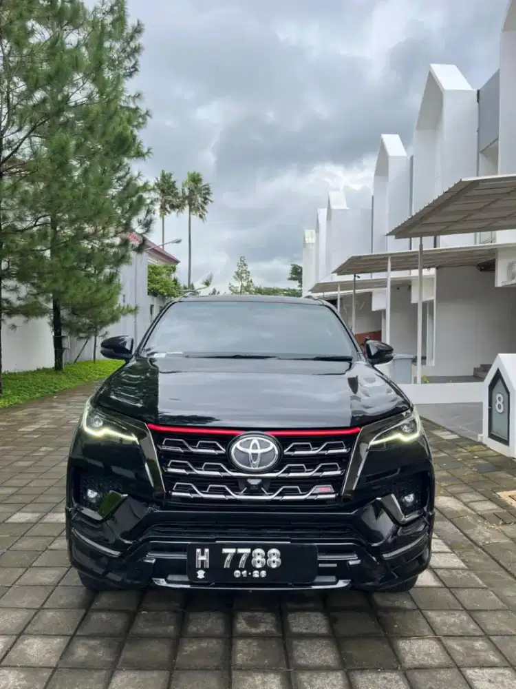 Fortuner 2.4 VRZ TRD 2020 Full Ori Nol Spet