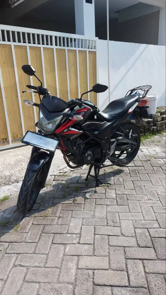 CB 150R OLD 2014