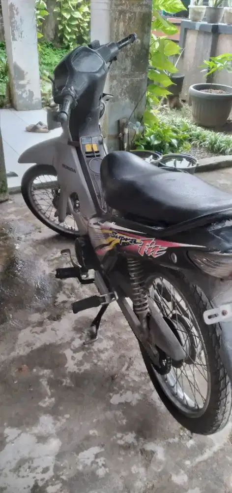 Dijual supra fit 2005