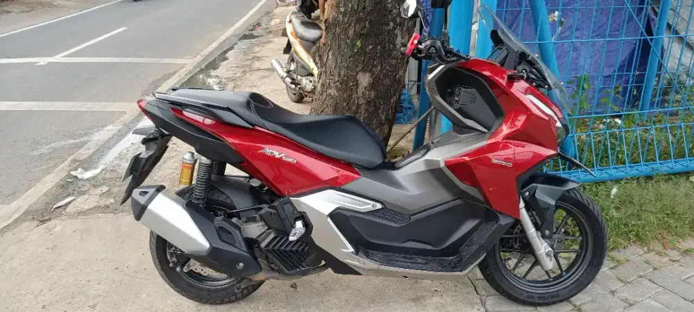 Honda adv 160 CBS 2022 low km