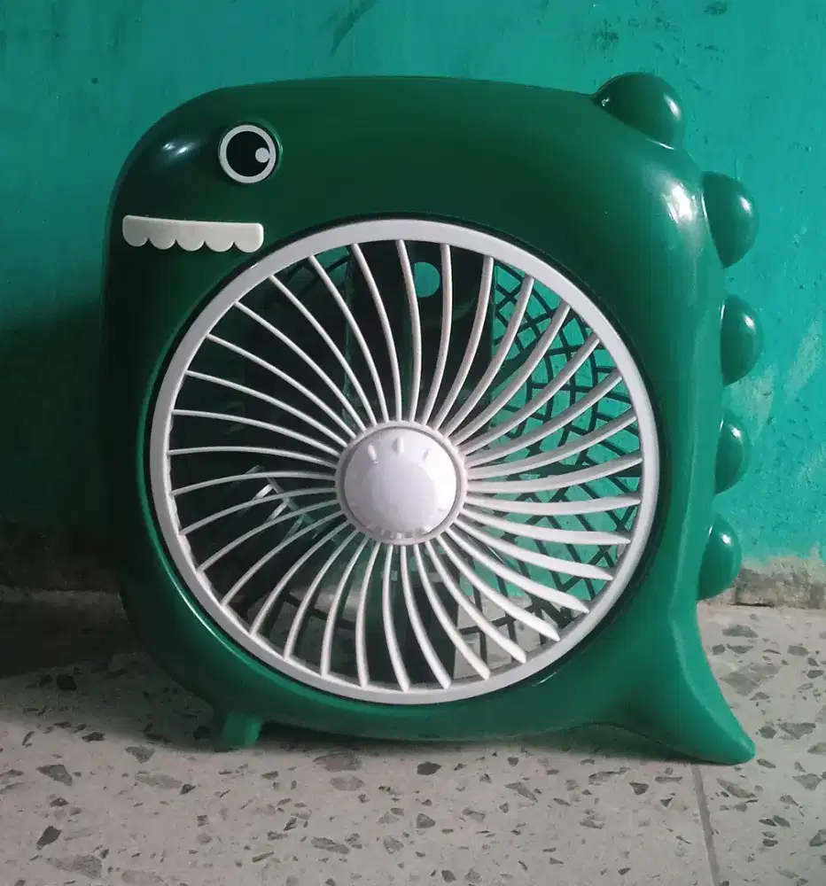 Cover Kipas Angin Karakter