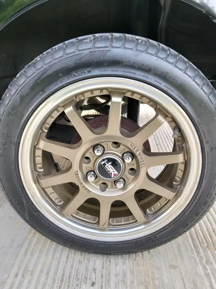 Dijual atauTukar tambah  dengan velg dan ban standart Ayla