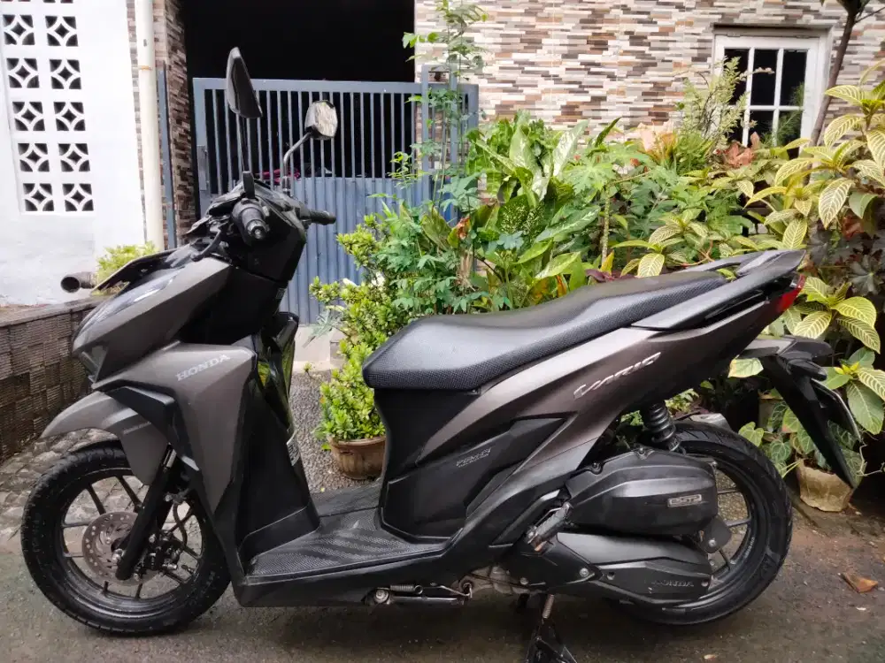 Honda Vario 125 new CBS ISS tahun 2019 siap pakai