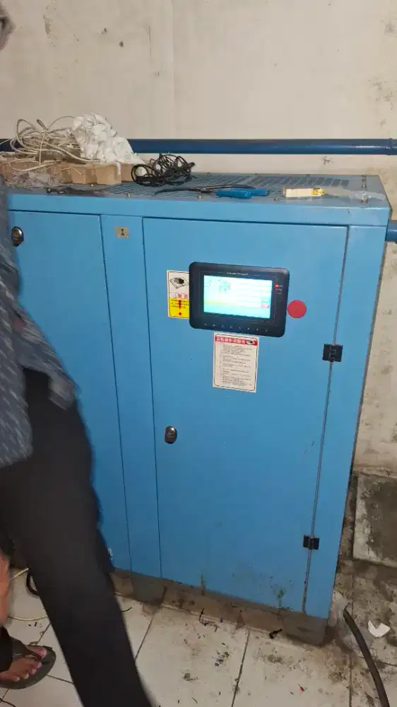 Lowongan Teknisi Air Compressor Screw & Air Dryer (SMK / STM)