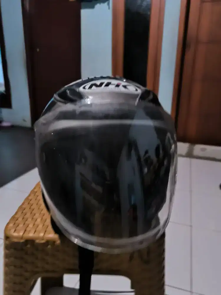 Dijual helm Merk NHK R6