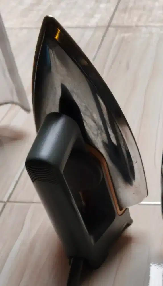 Setrika Philips normal siap pakai