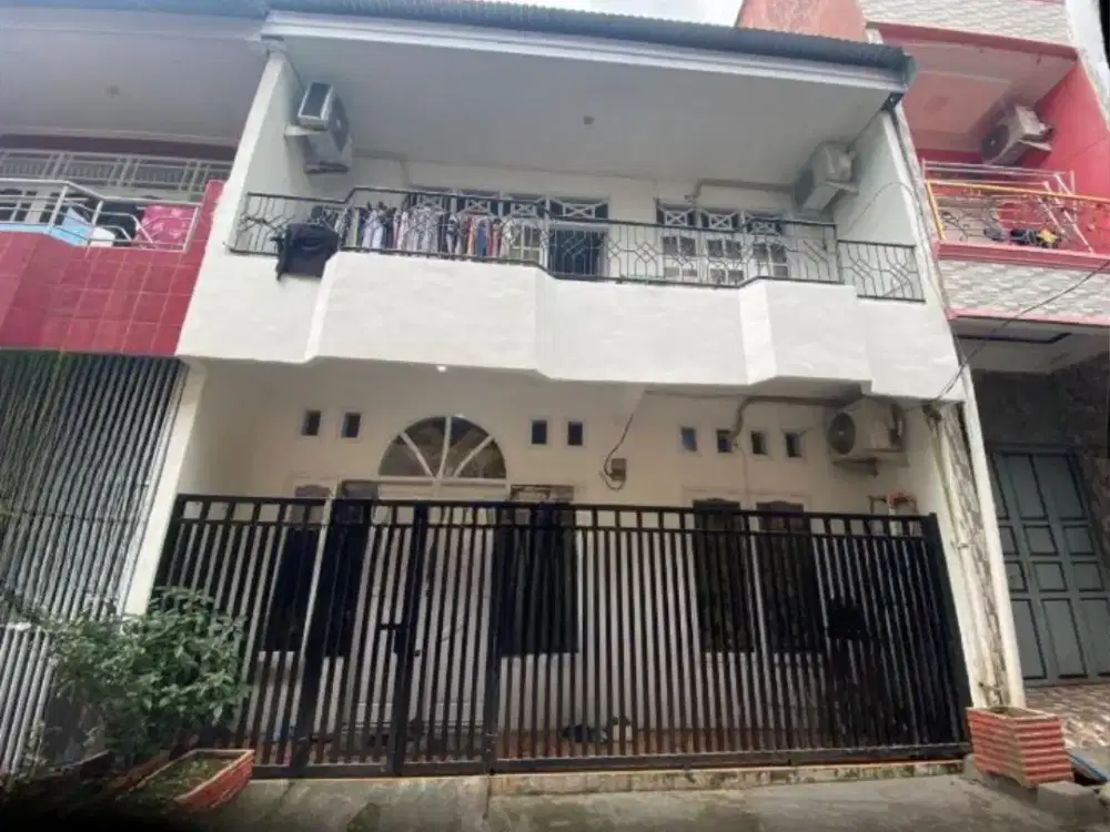 Dijual Rumah Makassar sekitar Jalan Tentara Pelajar, Jl DR Wahidin Sudirohusodo, Jl Yos Sudarso