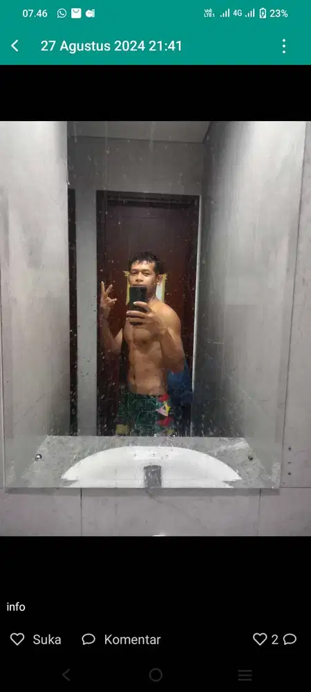 Cari kerjaan apa aja asal ada tempat tinggal dan makan