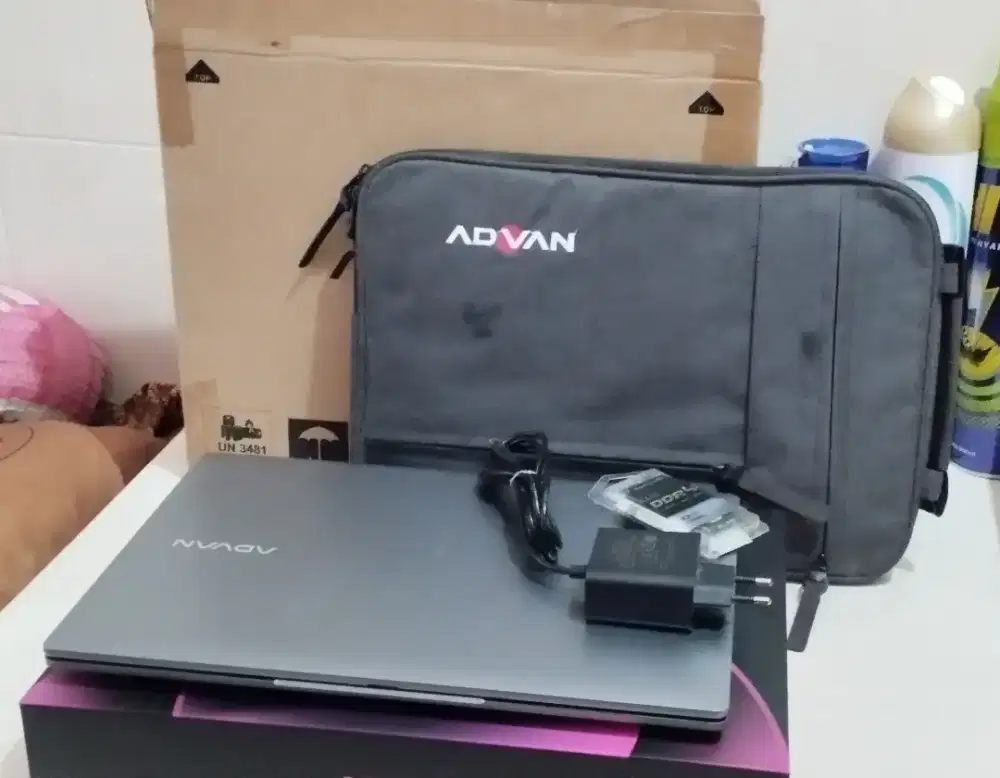 Laptop Advan TBook