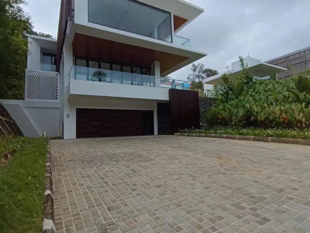 Dijual Rumah Mewah Villa Panbil The Signature Batam