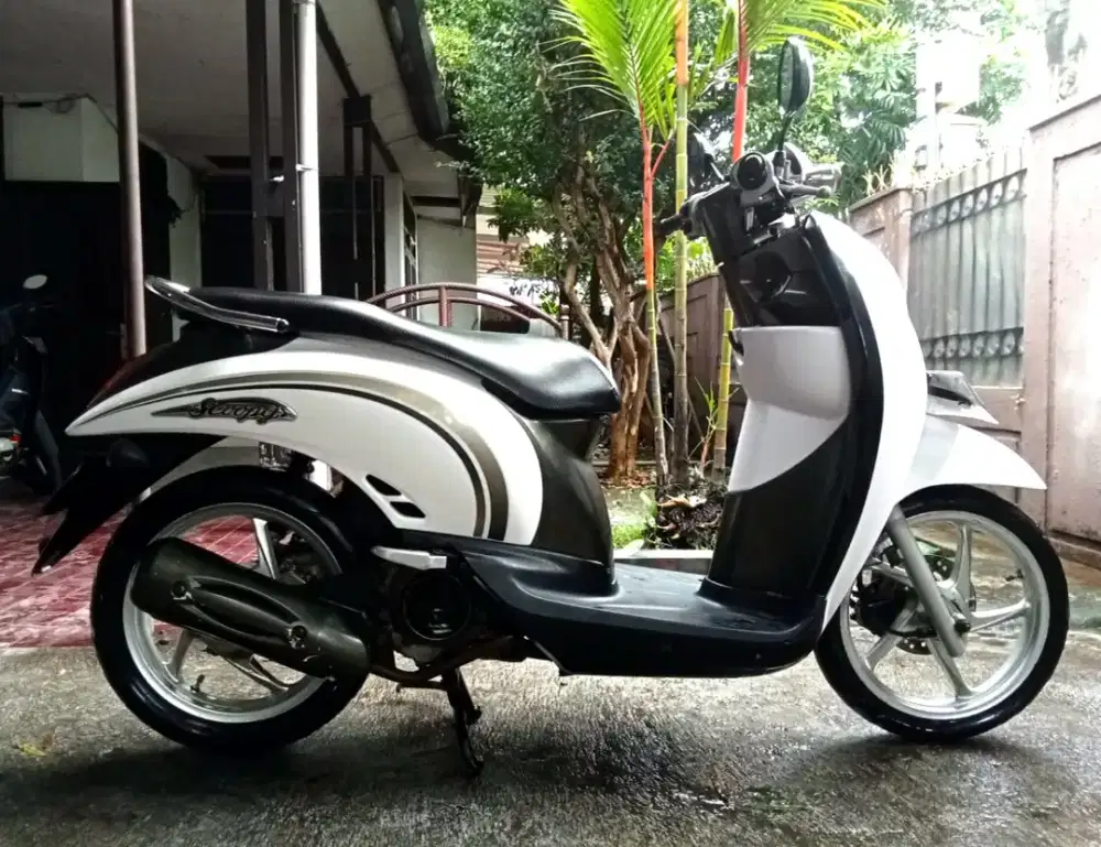 Honda Scoopy Tahun 2011