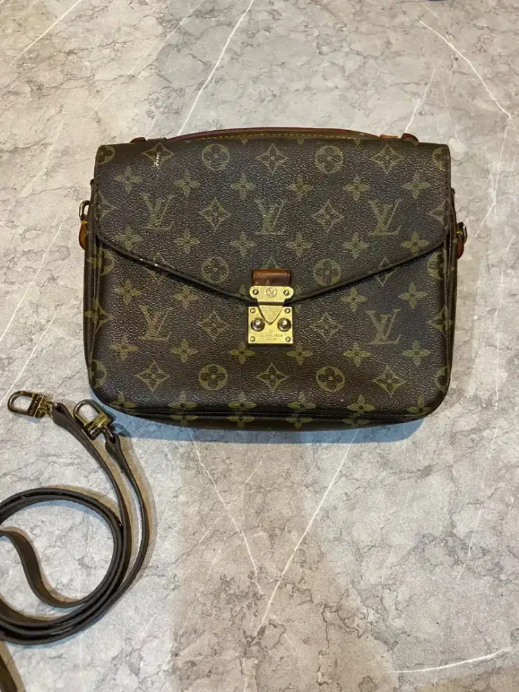 tas Metis Louis Vuitton mini