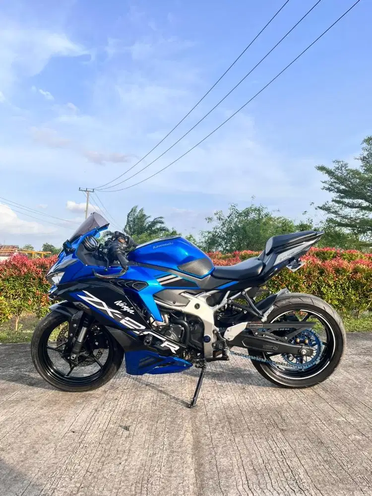 Kawasaki ZX25R type tertinggi