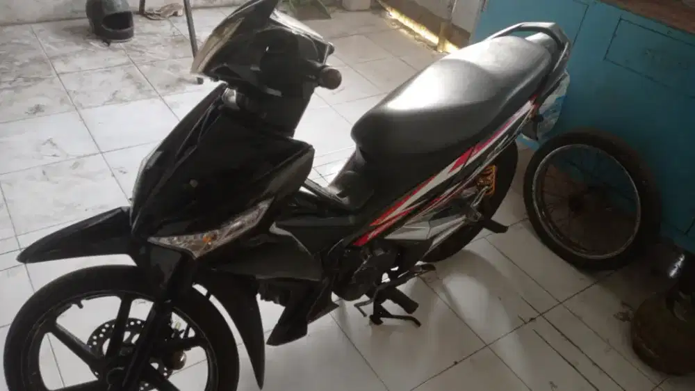 Supra X 125 injeksi Tahun 2014