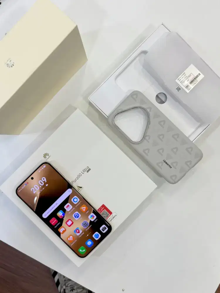 HUAWEI PURA 80 ULTRA 16/512GB 2 MINGGU PAKAI