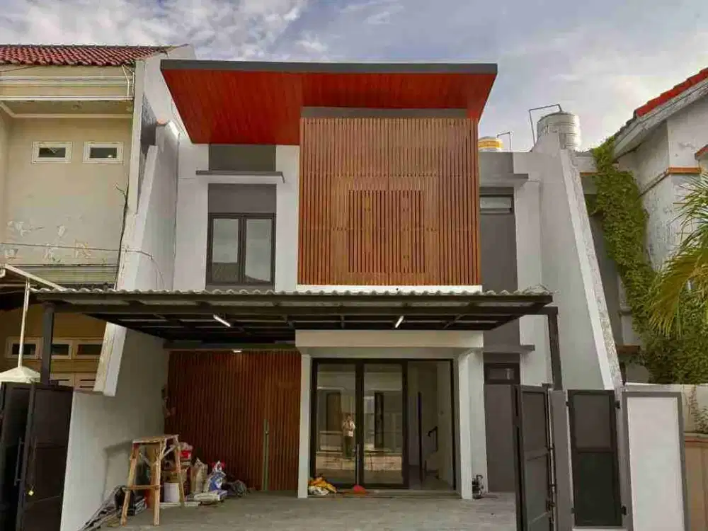 Lebar 8‼️Jual Rumah Baru Dharmahusada Surabaya
