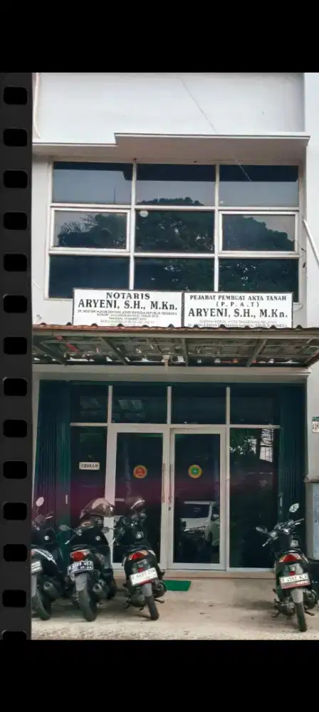 Loker kantor notaris