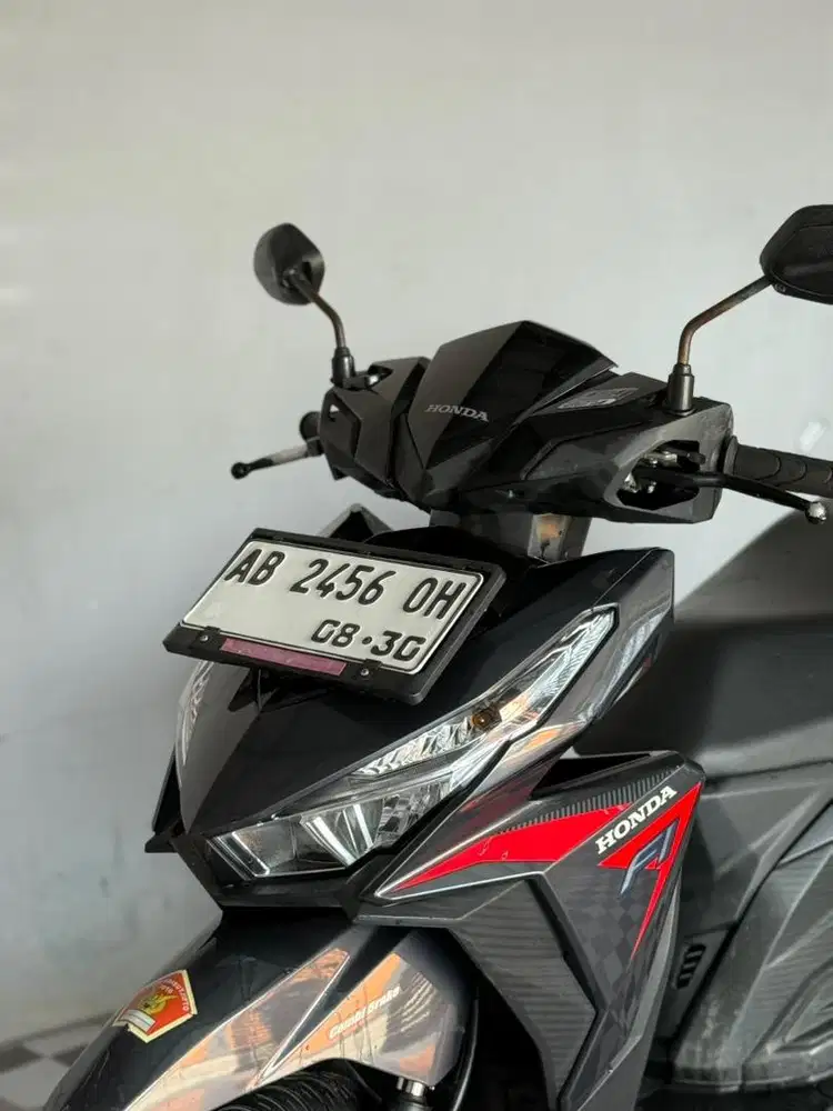 Vario 125 2015 plat ab josss