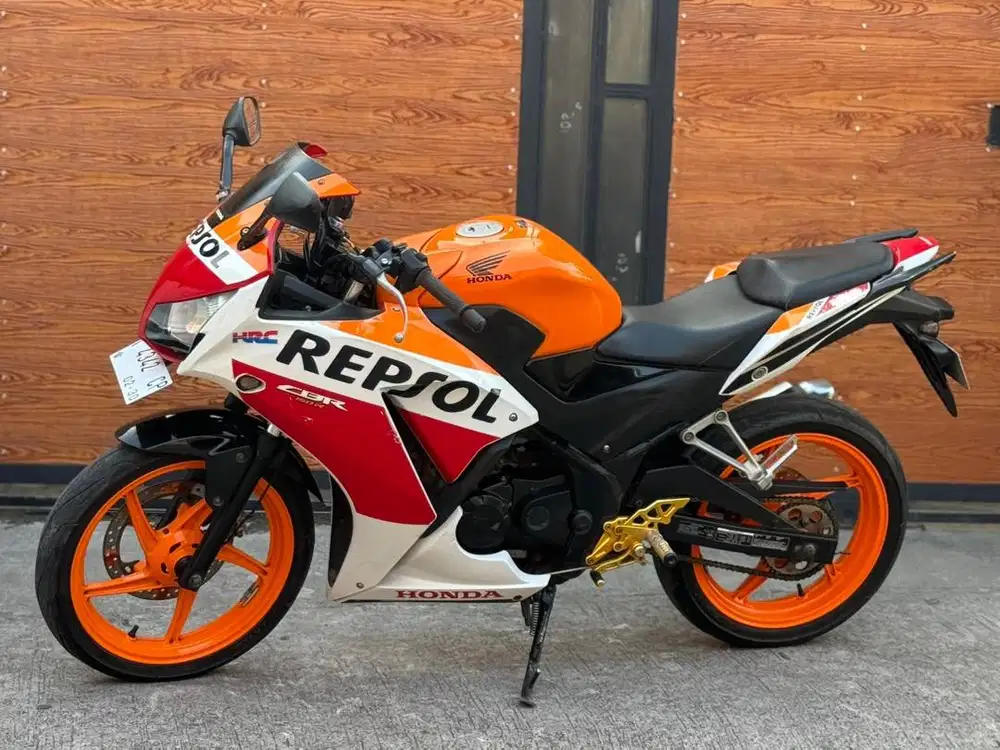 Cbr 2015 plat t lengkap