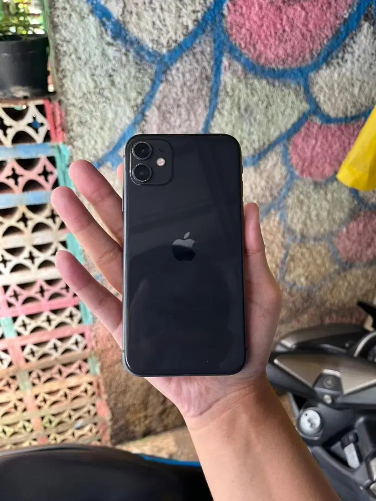 IPHONE 11 64 GB SECOND