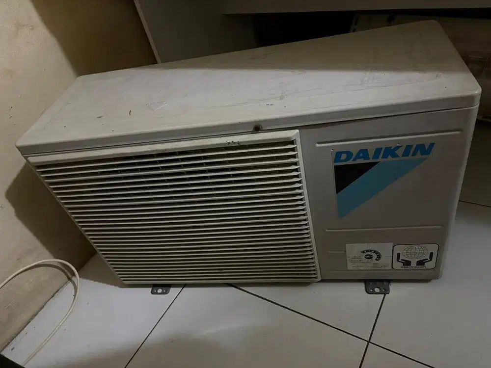 AC daikin dan Samsung