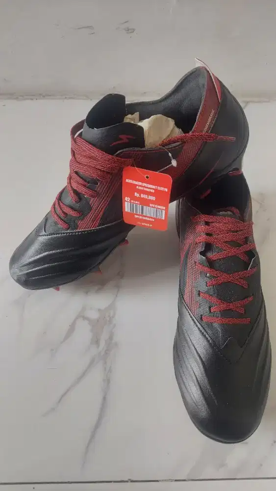 Jual Sepatu Bola Specs Original