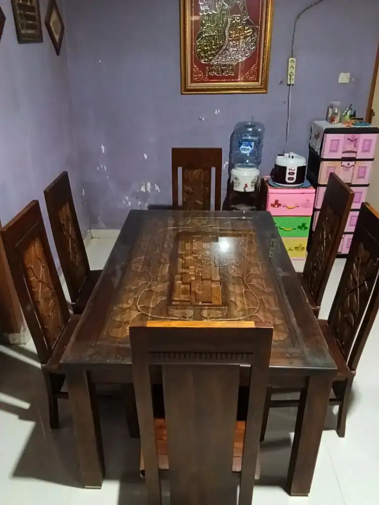 Di jual meja makan