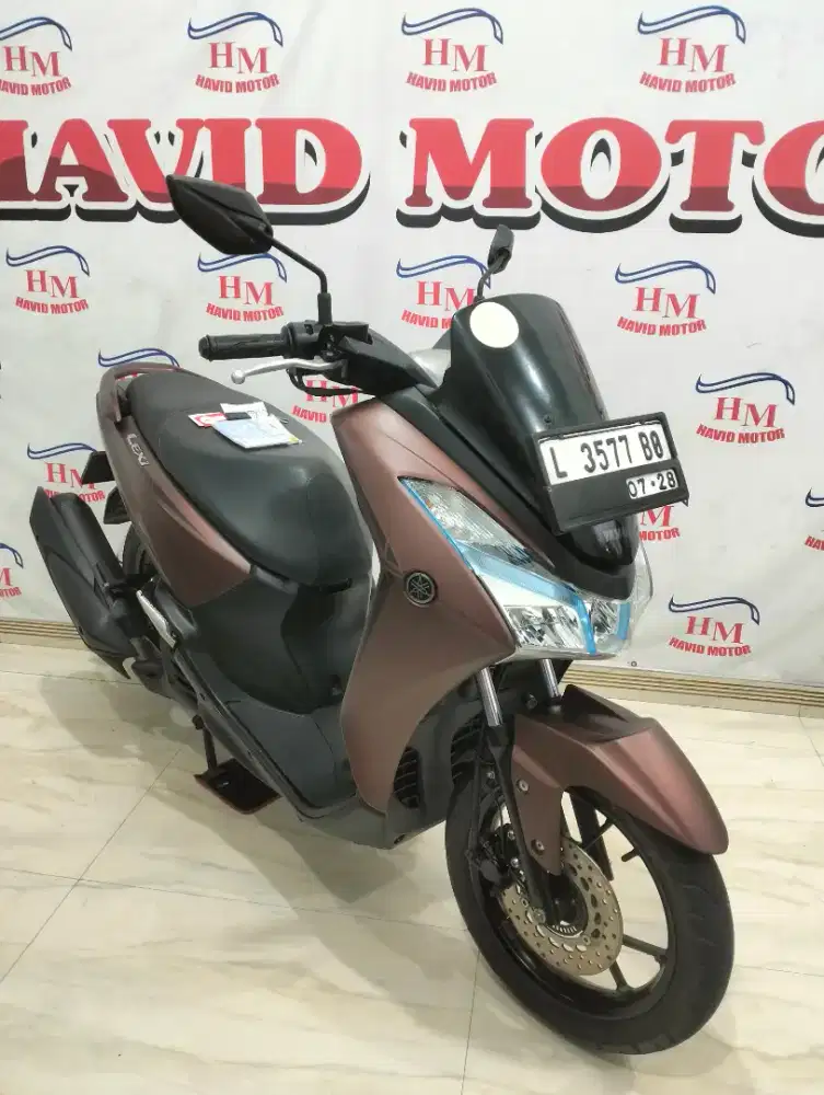 LEXI S KEYLES, KILOMETER 17 Ribu Asli, Barcode Kontak LENGKAP