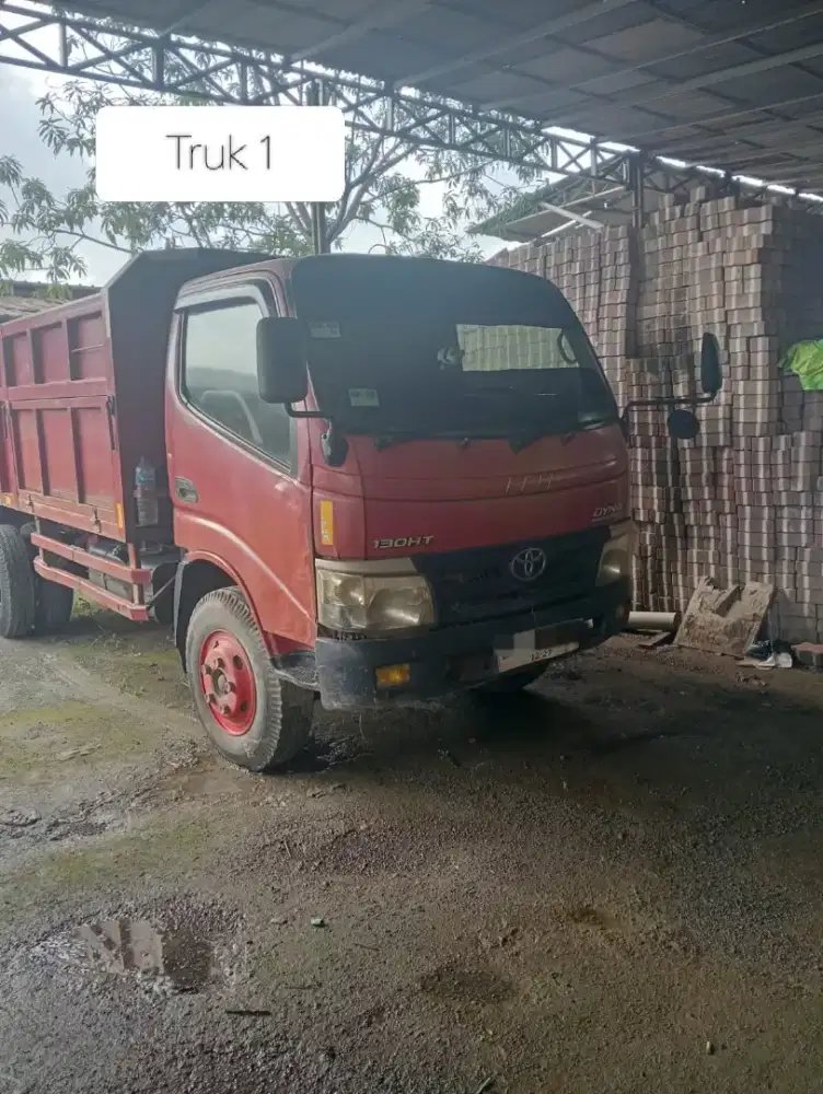 Truk Toyota Dyna 130 HT