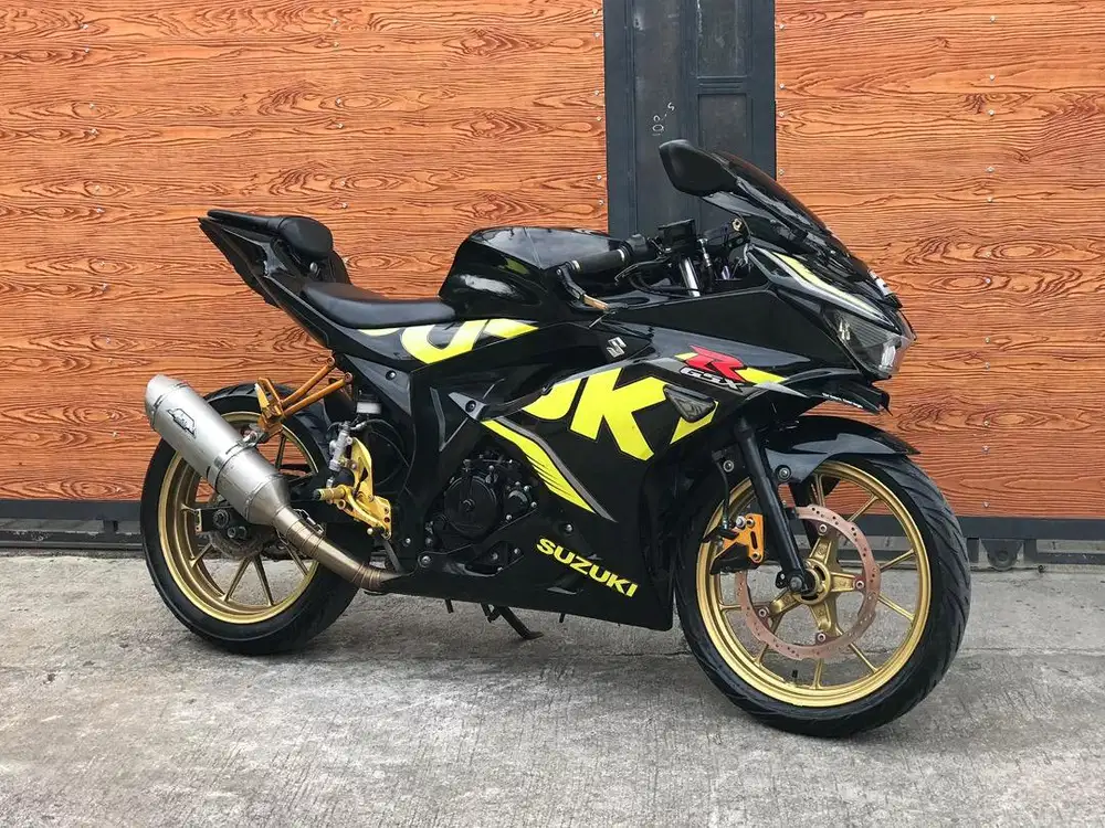 Gsx 2017 plat h semarang