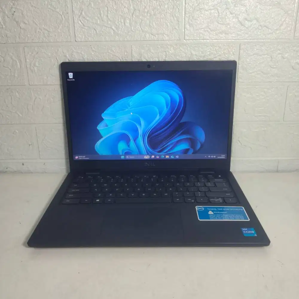 Laptop Dell Latitude 3420 i3 Gen11 RAM 8GB SSD NVME 256GB 14in Mulus