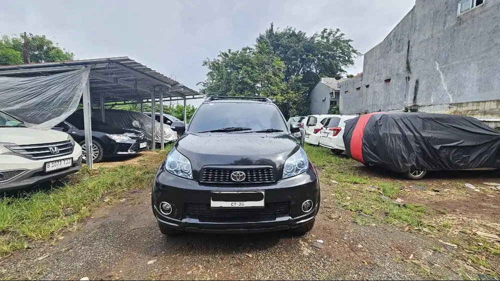 Toyota Rush 1.5 S Sport-AT Bensin 2013 Hitam