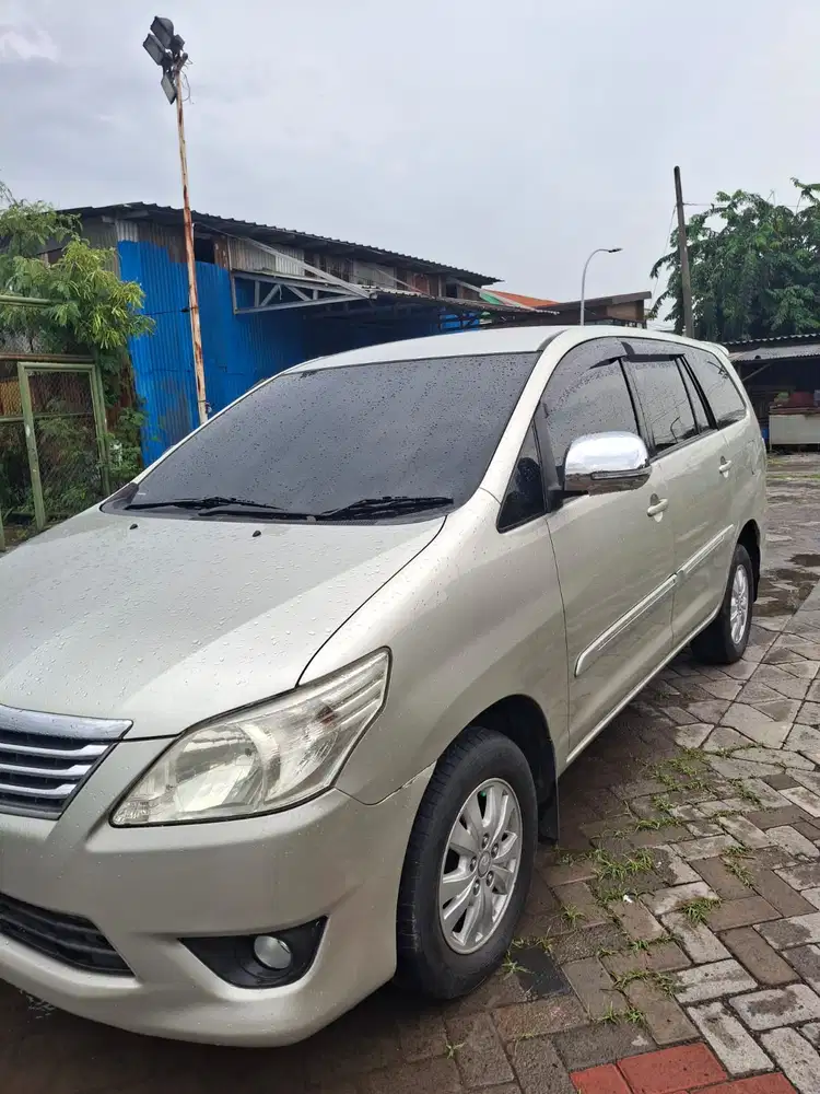 Toyota Kijang Innova 2012 Diesel