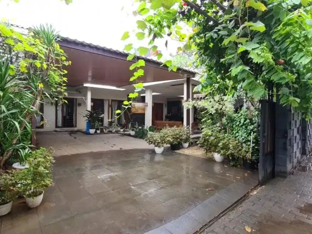 Lebak bulus adyaksa luas tanah 497 rumah cantik dalam komplek dekat tb simatupang