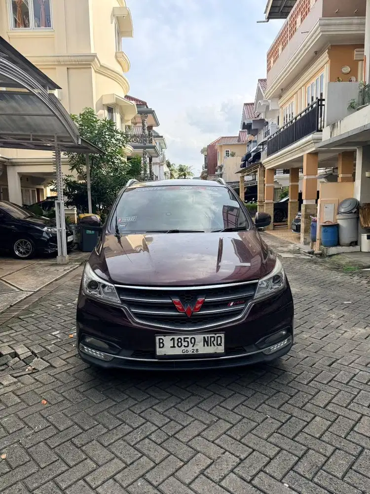 Wuling Cortez 1.8 C Luxury Plus 2018 – Captain Seat, Pajak Panjang