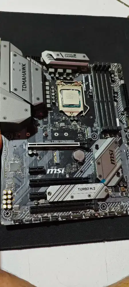 i9 9900kf+msi z390 tomahawk