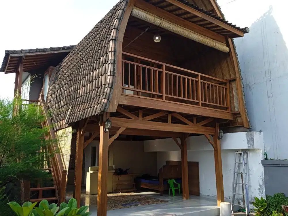 Rumah Minimalis semi Villa didaerah ubud dengan view sawah