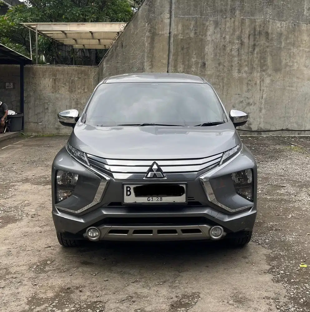 Xpander Ultimate 2018/2017 Cash tangan pertama siap pakai