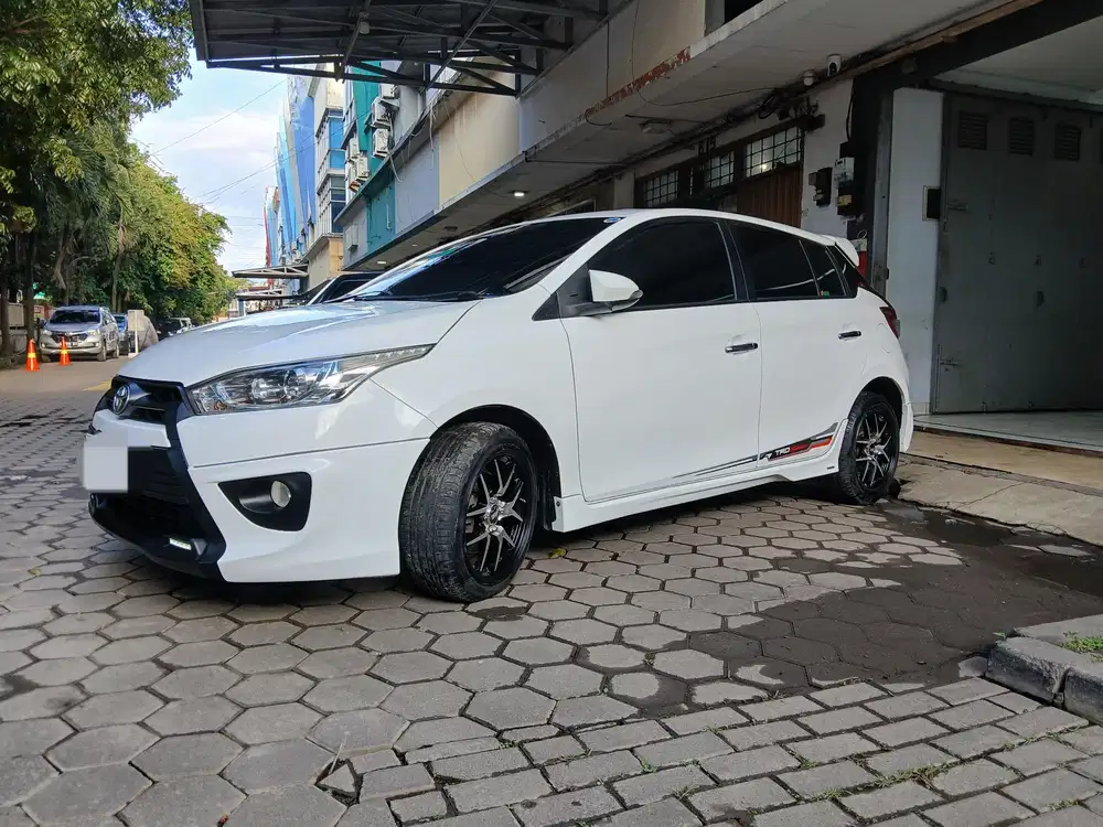 Toyota Yaris 1.5 TRD Sportivo AT / Matic 2014