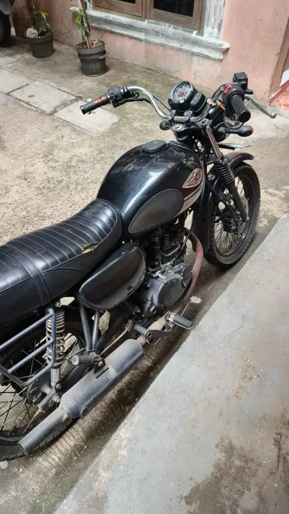 Kawasaki W175 SE