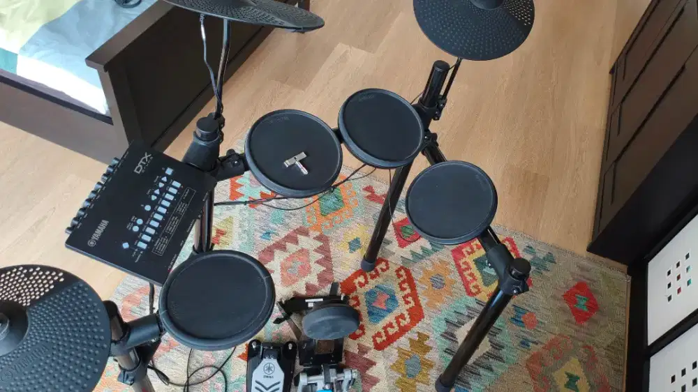 Yamaha DTX452K (kondisi 2nd tapi bagus seperti baru)