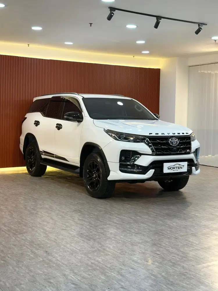 Fortuner 2.8 VRZ GR Sport 2023 odo 9 Ribuan