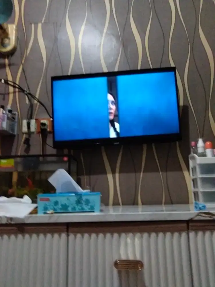 Pelayan Lapak pempek