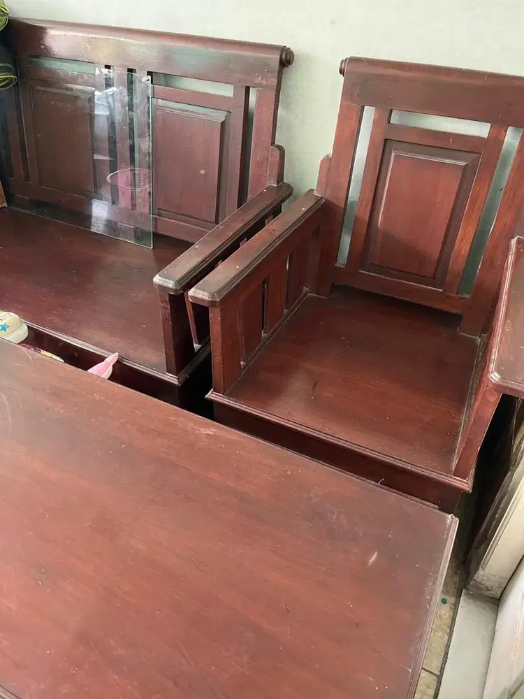 Meja kursi ruang tamu kayu mahoni