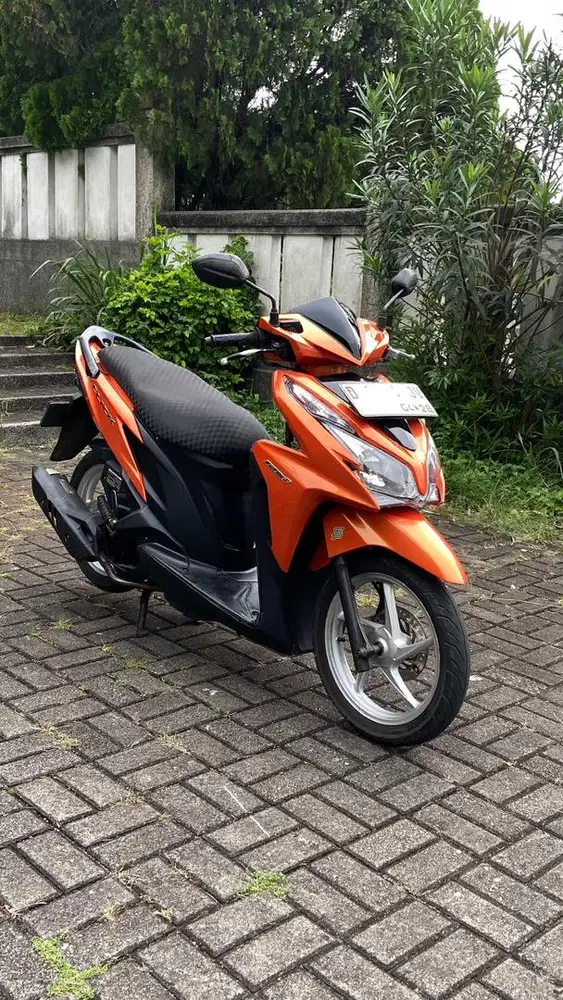For Sale Honda Vario 125 (KZR) 2013 Repaint orange lembayung Gold