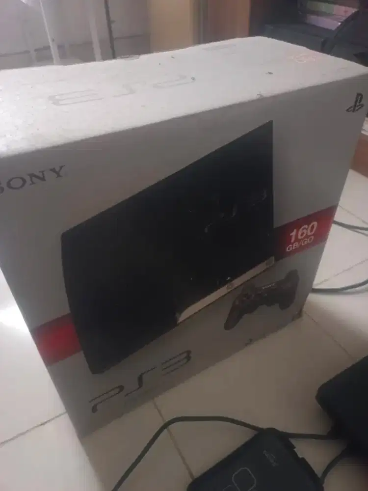 Dijual PS 3 Slim + memori ext 500gb second