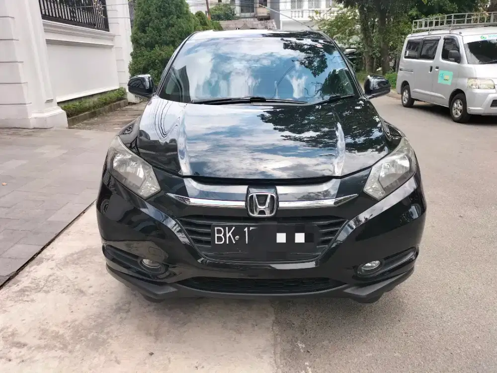 Odo 80rb! Honda HRV E CVT Hitam 2017 HR-V