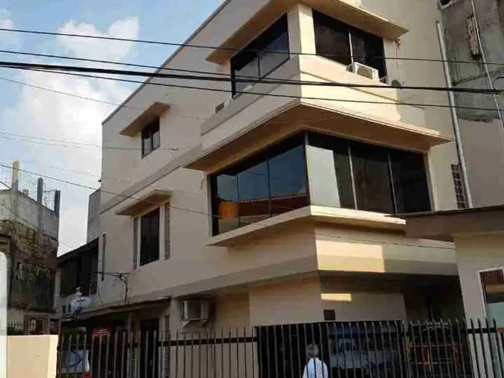 Dijual Kos Kosan Bagus 8 Kamar Serta Ruko & Gudang Di Tebet Manggarai Jaksel