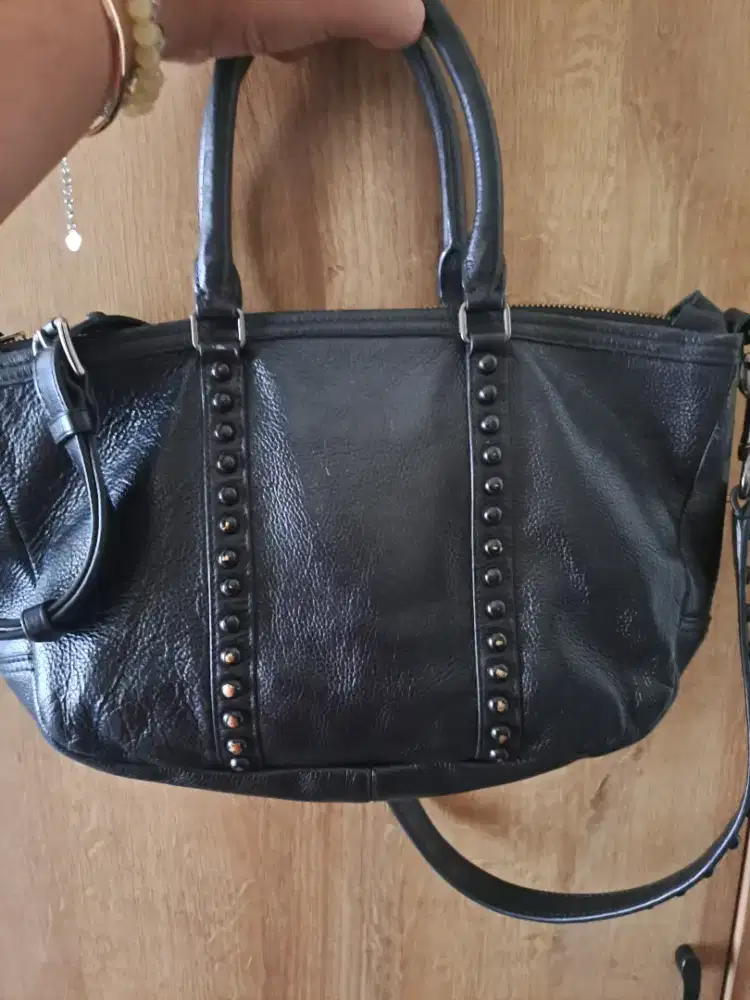 Tas Slempang coach ORI