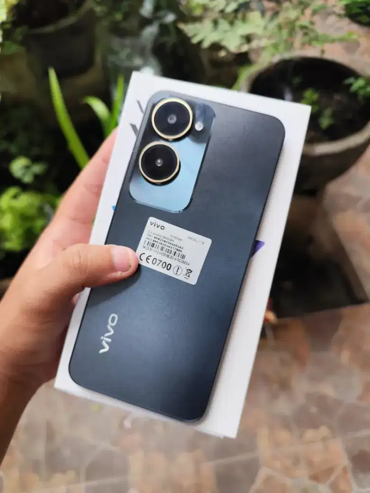 Vivo y18 8/256 Masi baru